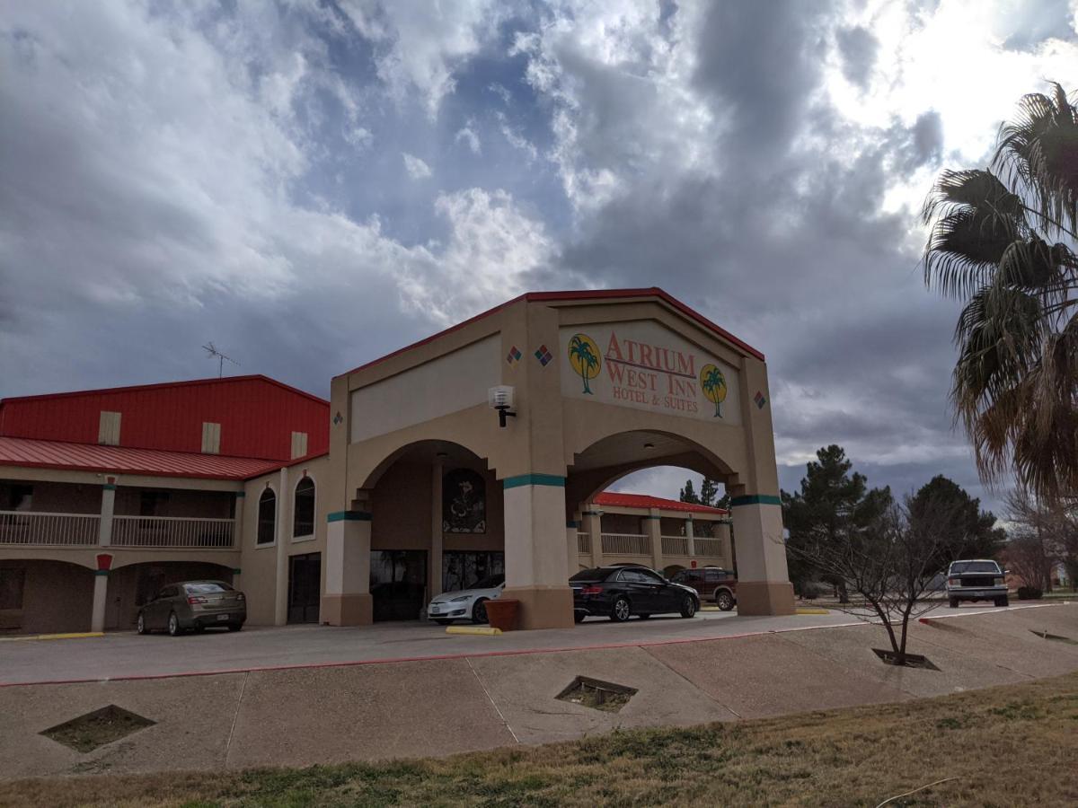 Atrium Inn Fort Stockton Exterior photo